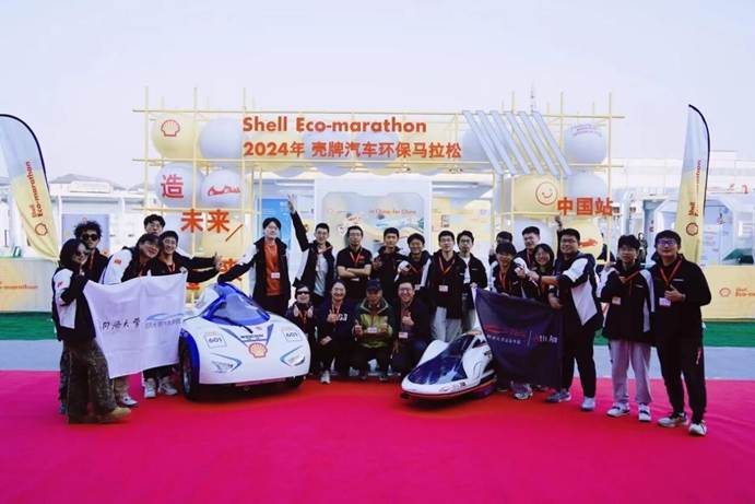 3fea689ef06c9b2e2ba778f67f243895