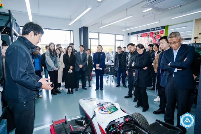 dfb2e762542661c7880592d2ee642adc