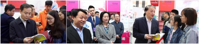 校党委副书记徐建平与同学交流_meitu_3 校党委副书记徐建平与同学交流_meitu_3