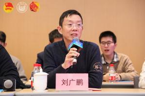 beb55ee3c66dba5fdffdbdeda7494b4c