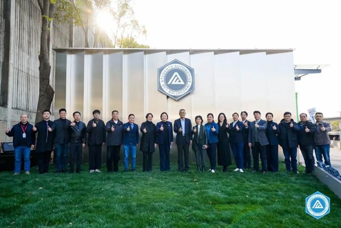 c51c9b2637bc7ead4361b6243e79acb9