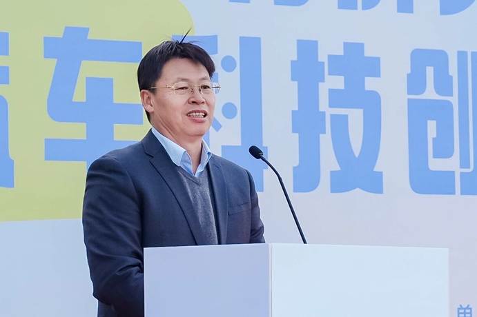 5edd998576a742673a2699736a4a3052